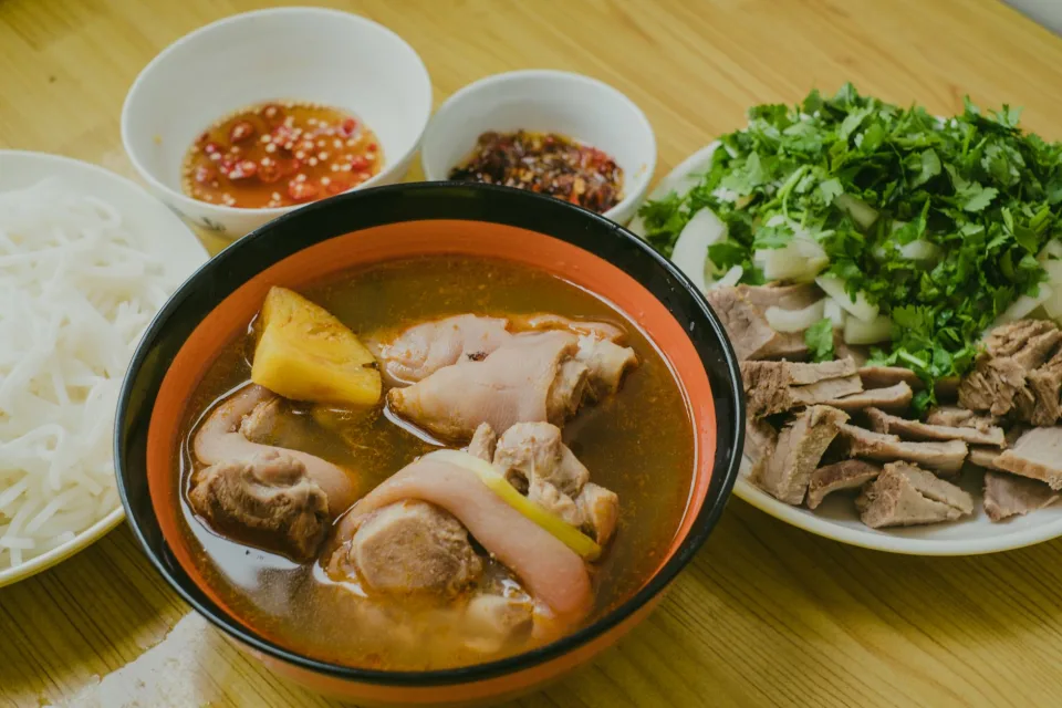 Món ăn nấu tươi mỗi ngày